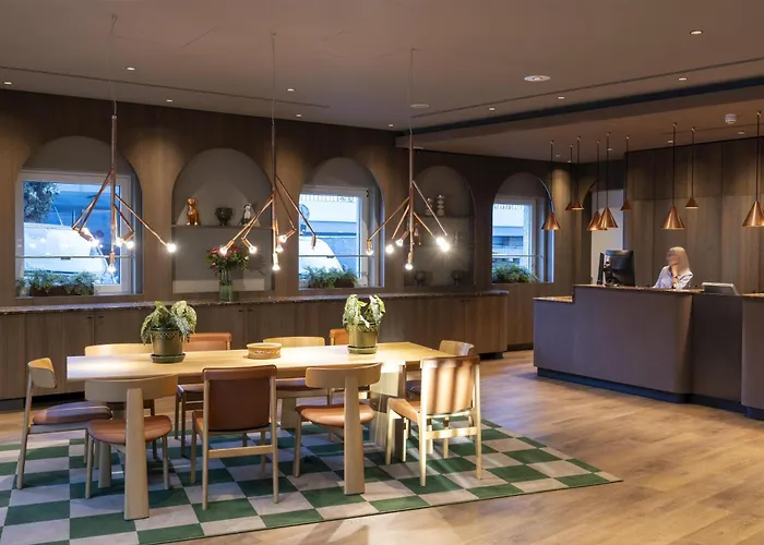 Scandic Europaviertel Otel 4*