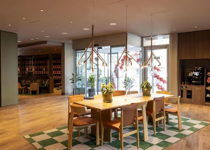 Scandic Europaviertel Otel 4*