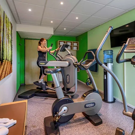 Hotel Scandic Europaviertel 4*