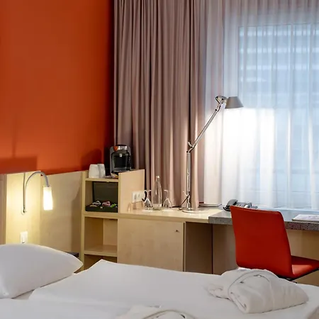Scandic Europaviertel Hotel 4*