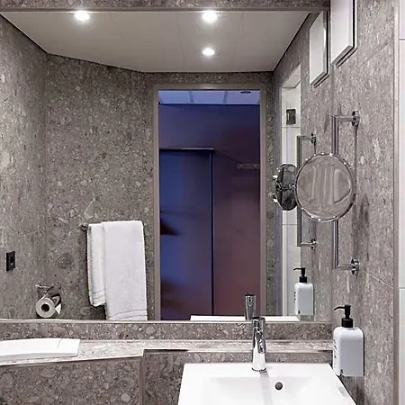 فندق Scandic Europaviertel 4*