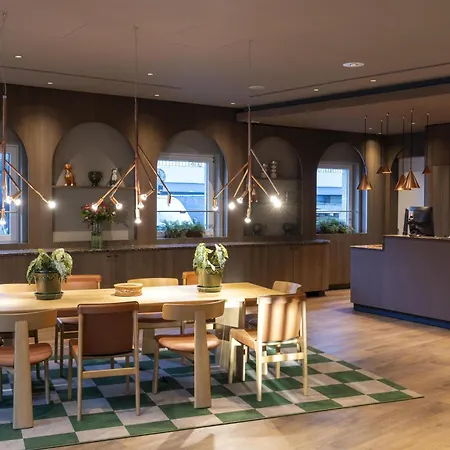Scandic Europaviertel Hotel 4*