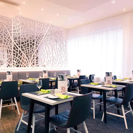Scandic Europaviertel Hotel 4*