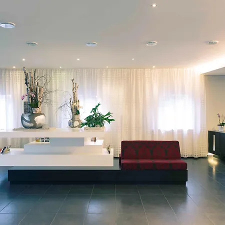 Scandic Europaviertel Отель