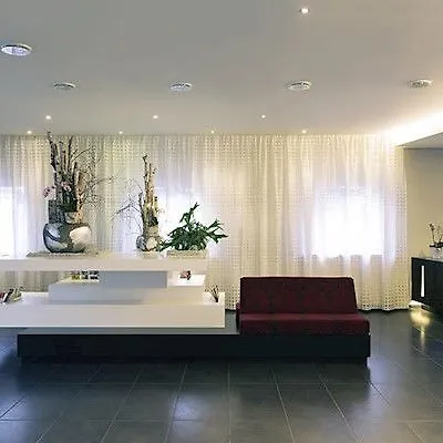 Scandic Europaviertel Отель