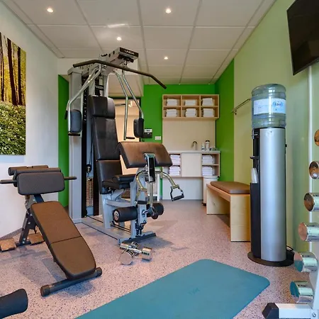 Hotel Scandic Europaviertel 4*